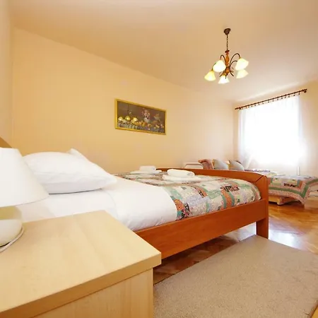 Olive Garden Apartment Zadar