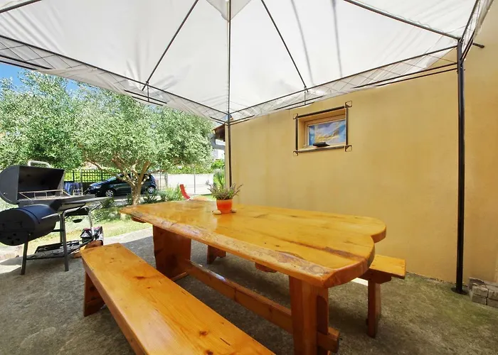 Olive Garden Apartman Zára